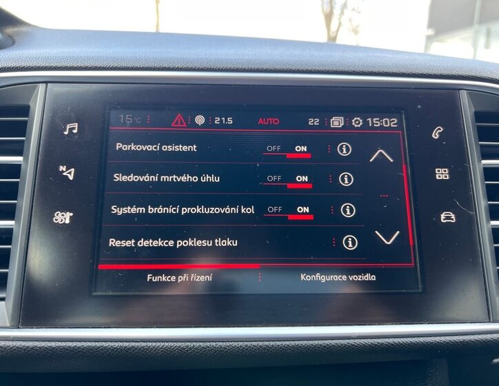 Peugeot 308 Kombi 1,2 l 96 kw