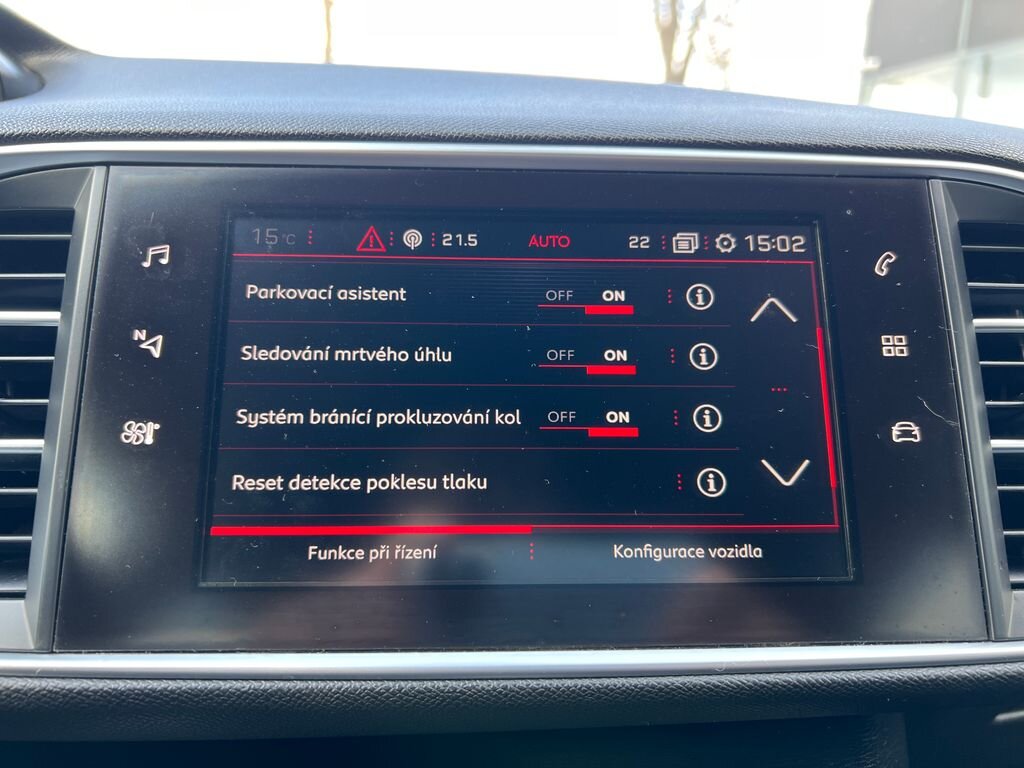 Peugeot 308 Kombi 1,2 l 96 kw