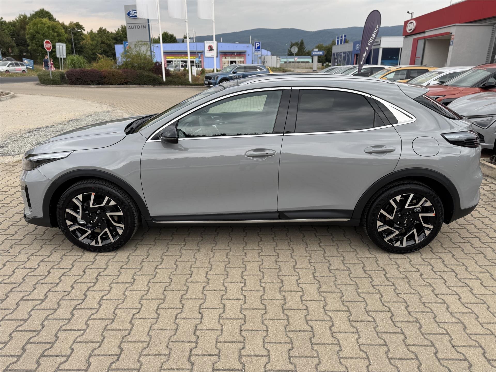 KIA XCeed CUV 1,6 l 132 kw