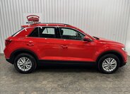 Volkswagen T-Roc SUV / Terénní 2,0 l 140 kw