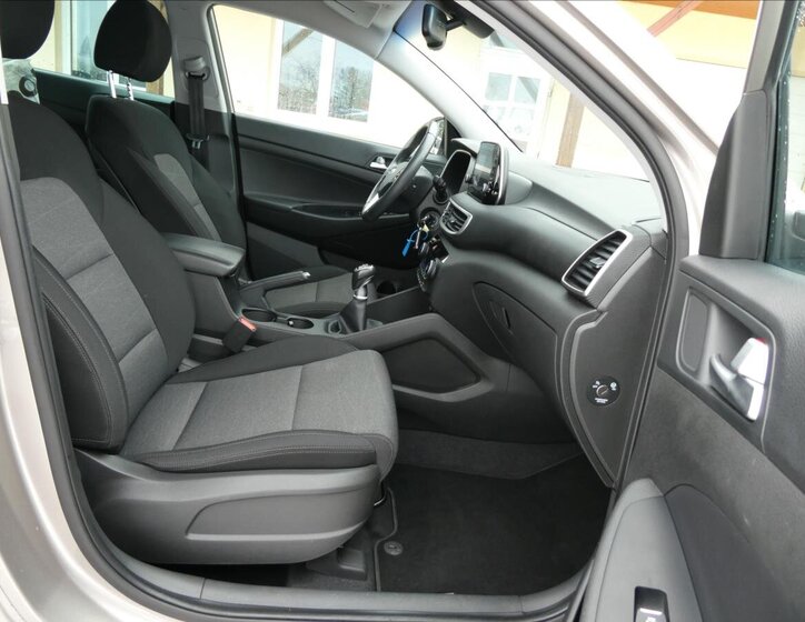 Hyundai Tucson SUV 1,6 l 85 kw