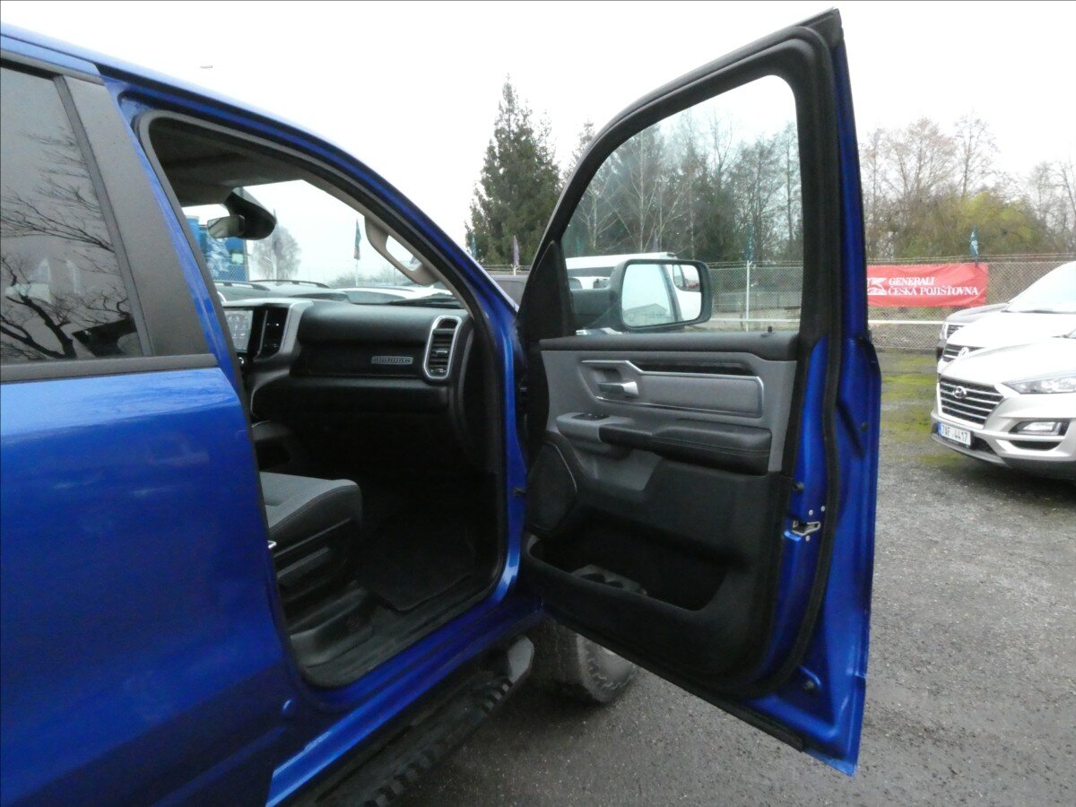 Dodge RAM 1500 Pick-up 5,7 l 295 kw