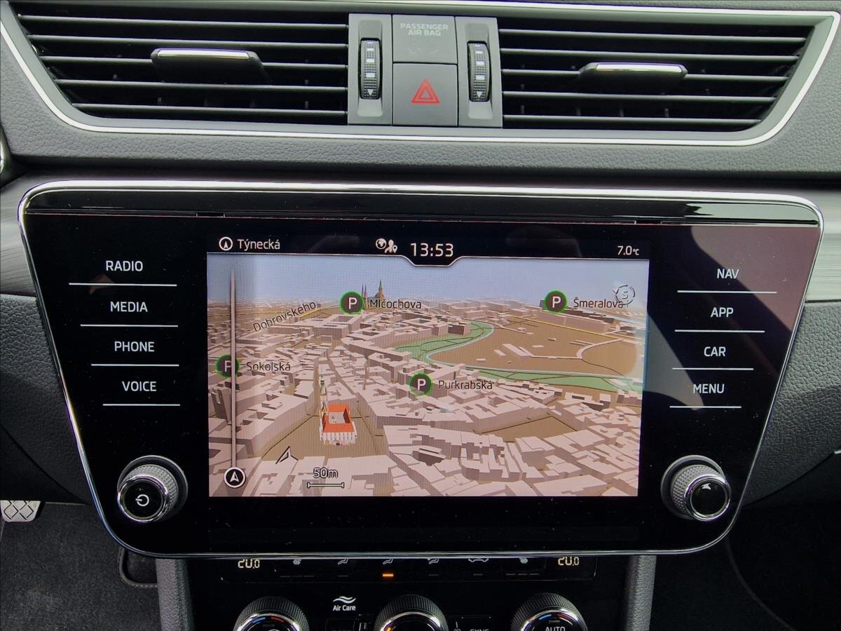 Škoda Superb Kombi 1,5 l 110 kw