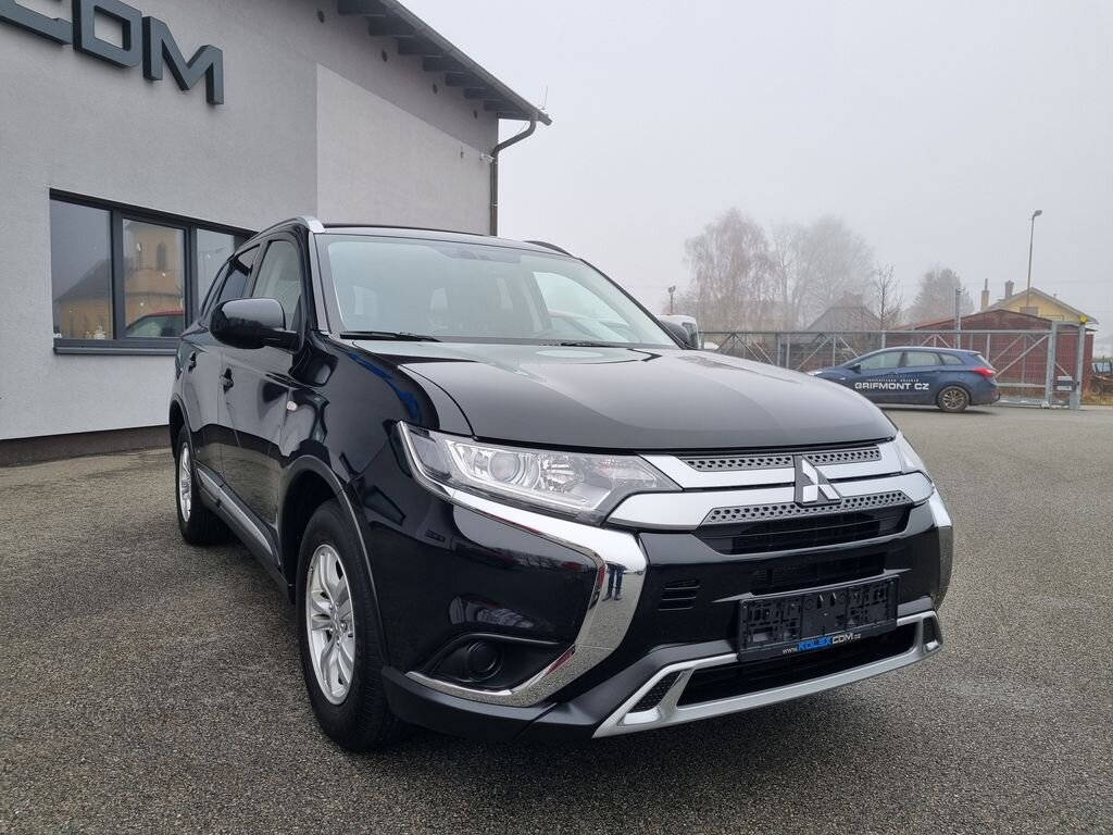 Mitsubishi Outlander SUV 2,0 l 110 kw
