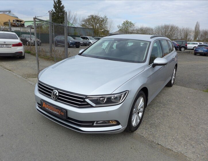 Volkswagen Passat Kombi 2,0 l 110 kw