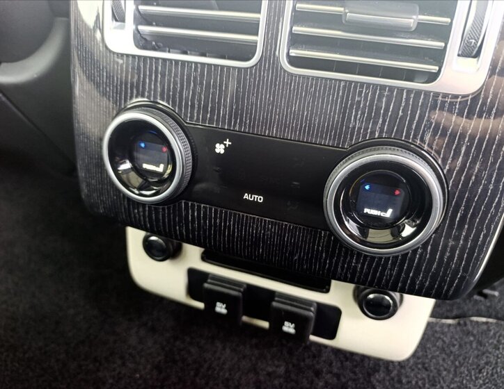 Land Rover Range Rover SUV 5,0 l 386 kw