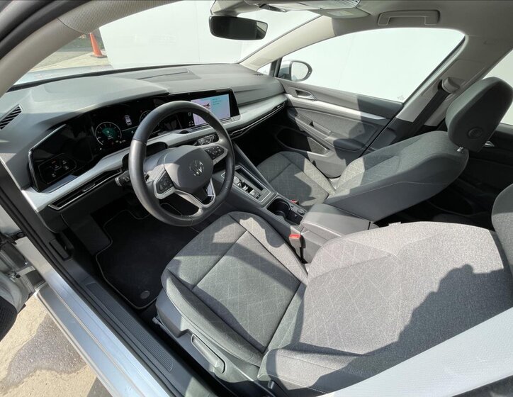 Volkswagen Golf Kombi 1,5 l 110 kw