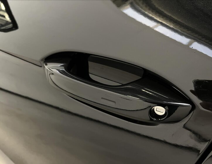 Škoda Superb Liftback 2,0 l 110 kw