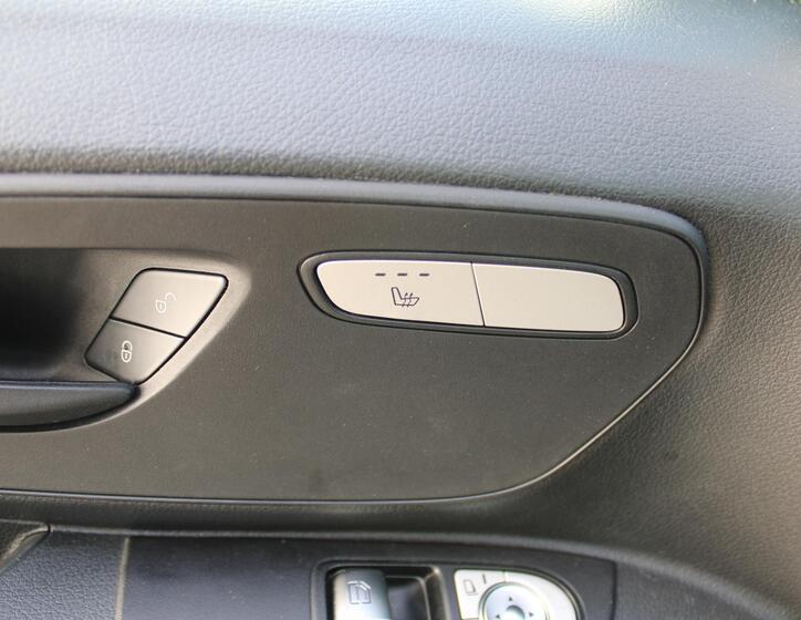 Mercedes-Benz Vito 22