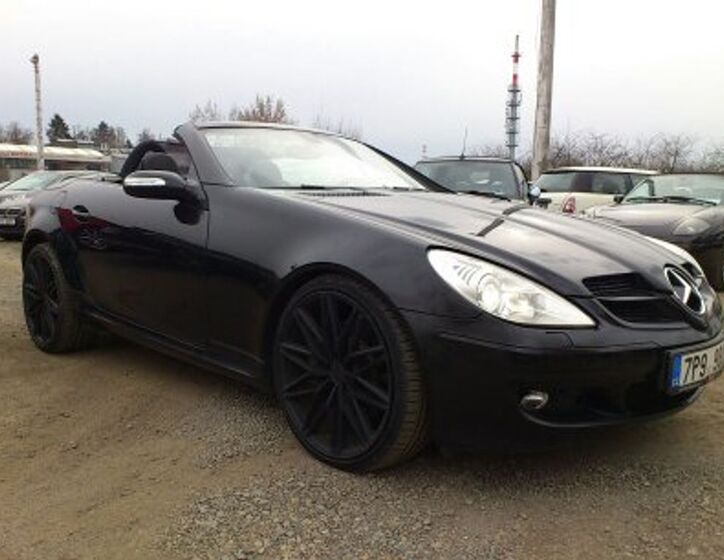 Mercedes-Benz SLK 23