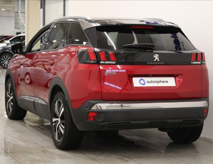 Peugeot 3008 SUV / Terénní 1,2 l 96 kw