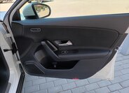 Mercedes-Benz Třídy A Hatchback 1,3 l 80 kw