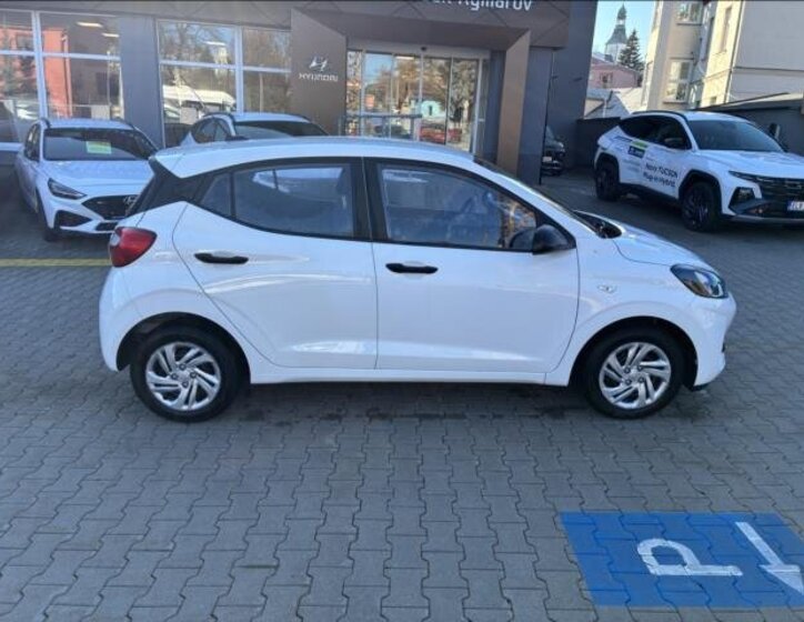 Hyundai i10 Hatchback 998,0 49 kw