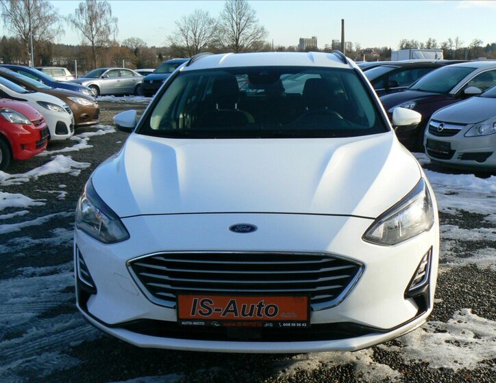 Ford Focus Kombi 999,0 92 kw