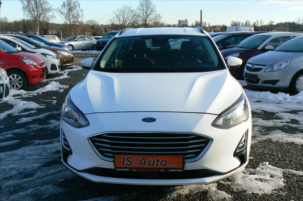 Ford Focus Kombi 999,0 92 kw