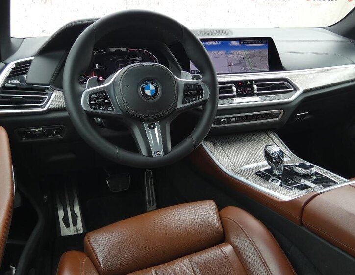 BMW X5 SUV / Terénní 3,0 l 250 kw