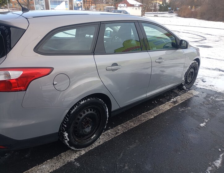 Ford Focus Kombi 1,0 l 92 kw