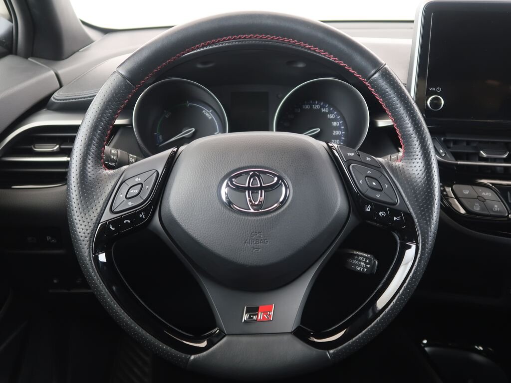 Toyota C-HR SUV 2,0 l 112 kw