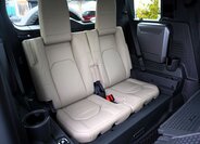 Land Rover Defender SUV 3,0 l 294 kw