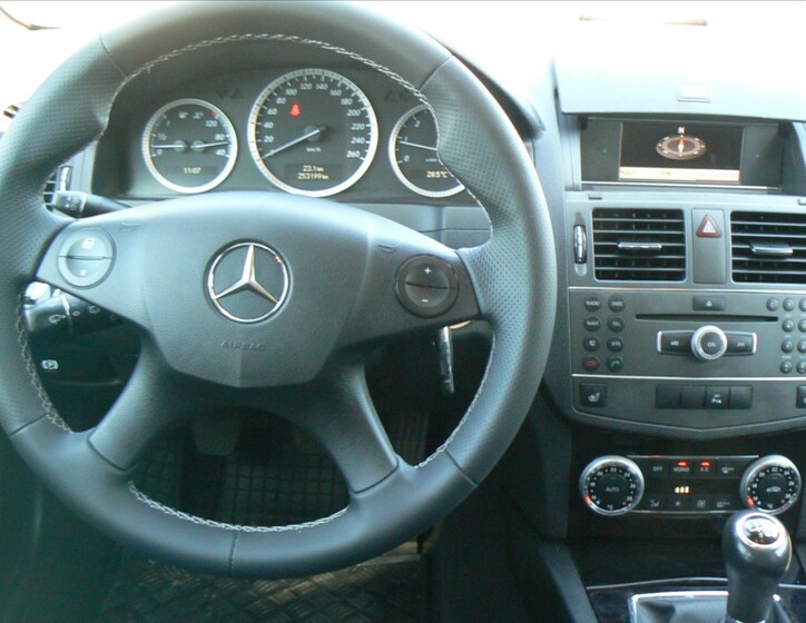 Mercedes-Benz Třídy C 12