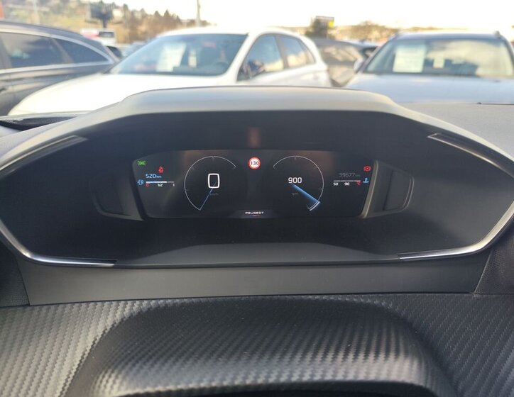 Peugeot 2008 Hatchback 1,2 l 74 kw