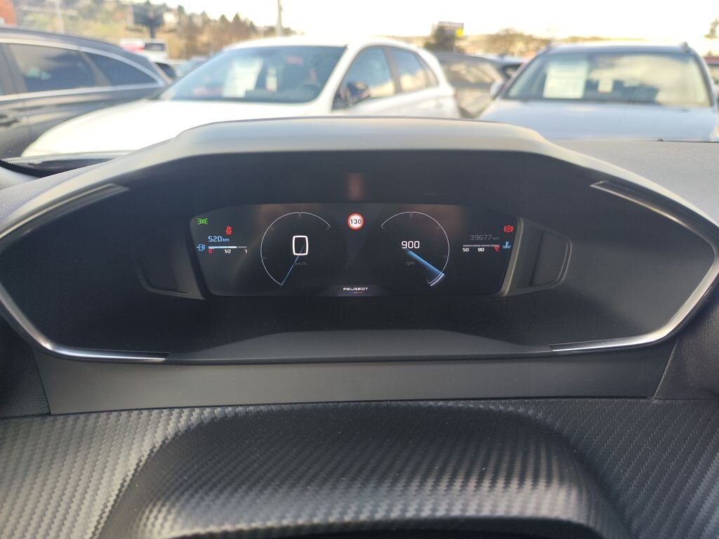 Peugeot 2008 Hatchback 1,2 l 74 kw