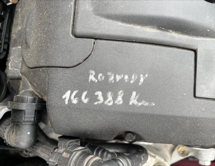 Peugeot 308 Hatchback 1,4 l 72 kw