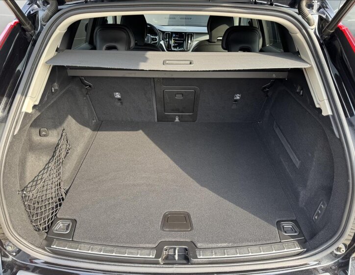 Volvo XC60 SUV / Terénní 2,0 l 173 kw