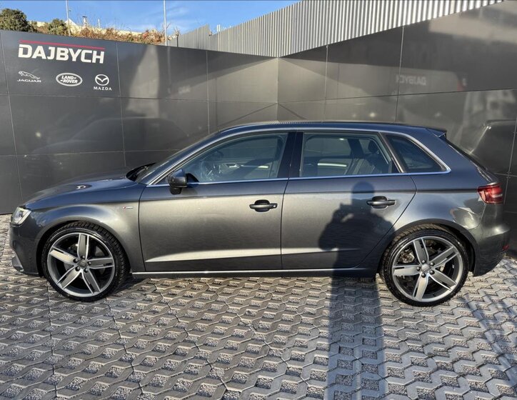 Audi A3 5