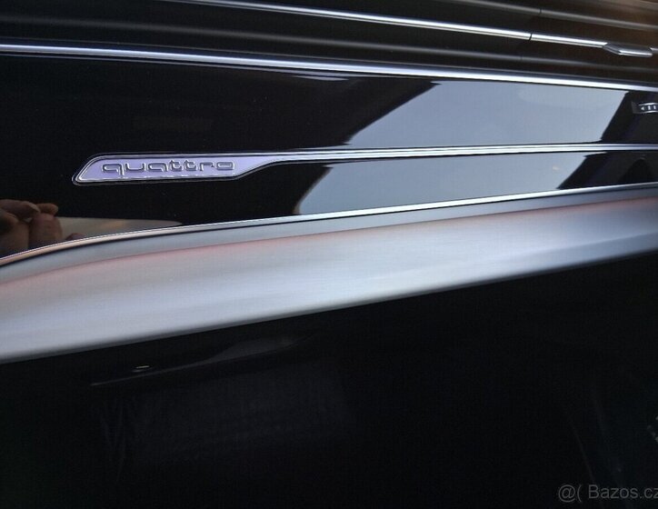 Audi Q7 Kombi 0,0 210 kw