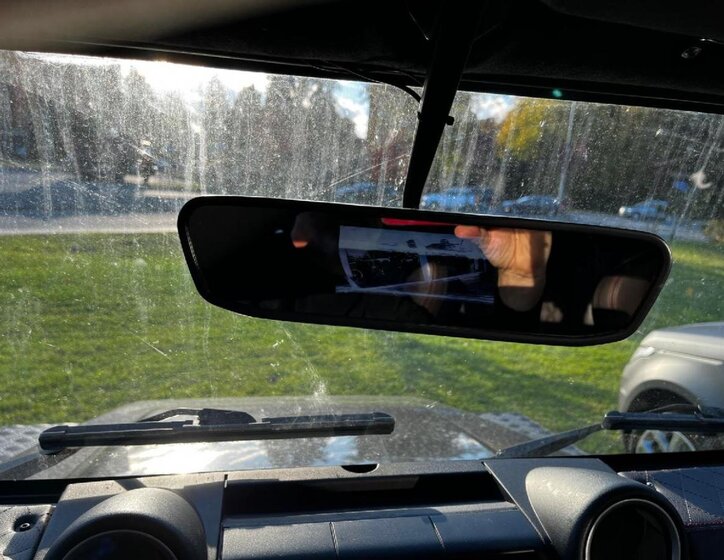 Land Rover Defender SUV / Terénní 2,2 l 90 kw