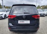 Volkswagen Touran 6