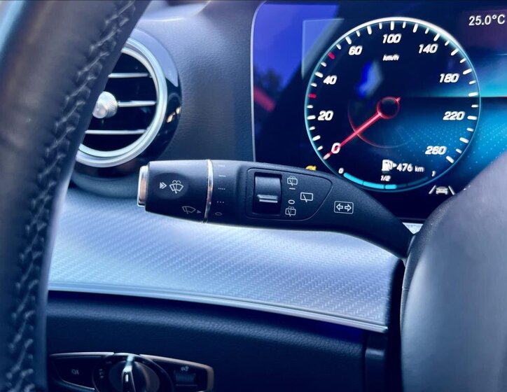 Mercedes-Benz Třídy E Kombi 2,0 l 143 kw