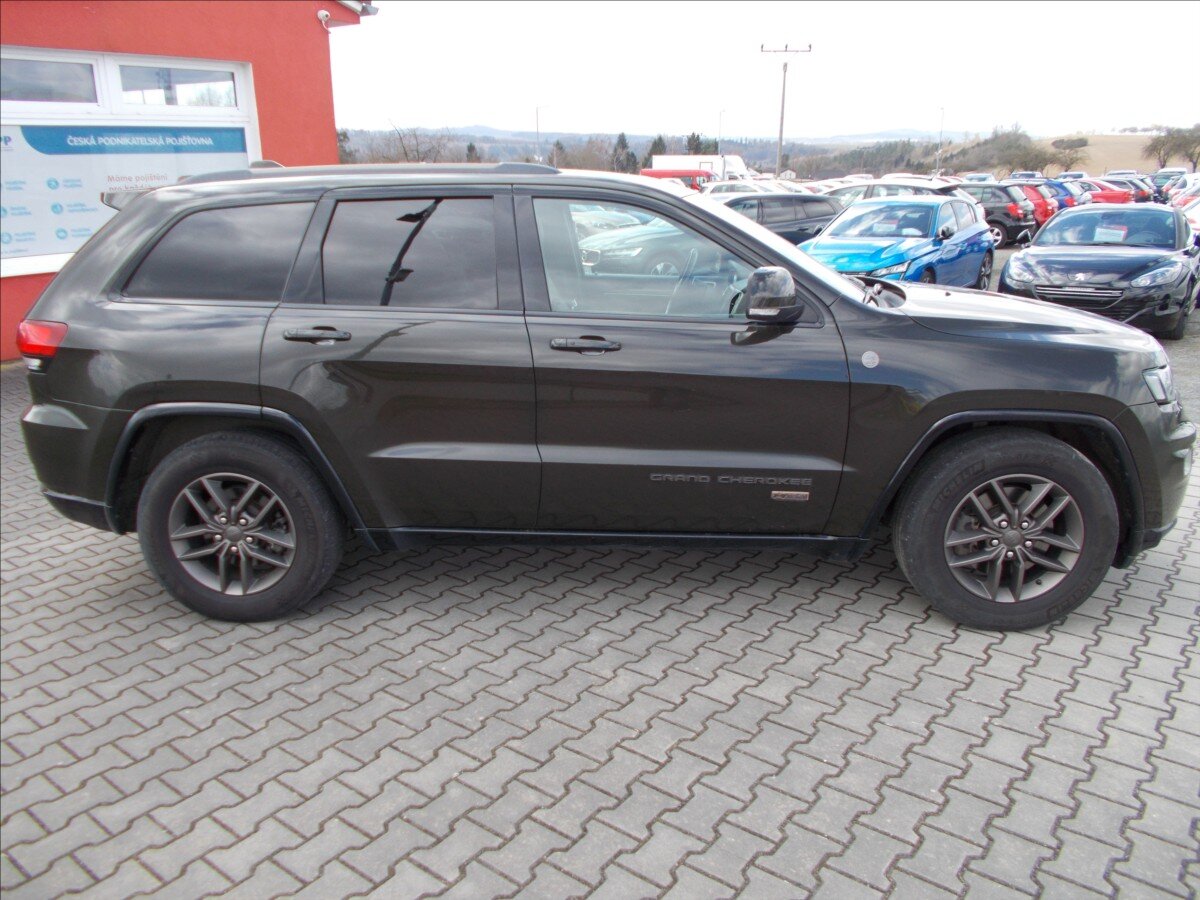 Jeep Grand Cherokee Ostatní 3,0 l 184 kw