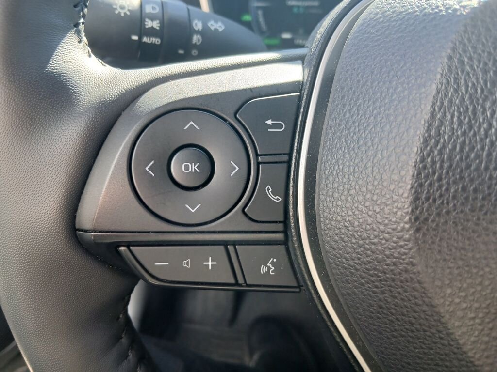 Toyota Corolla Cross SUV / Terénní 2,0 l 112 kw