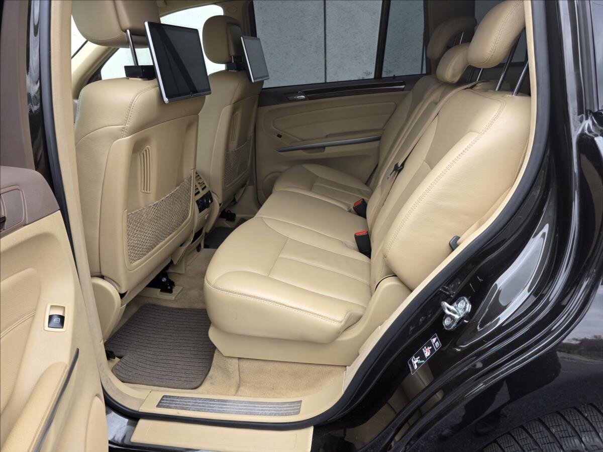 Mercedes-Benz GL SUV / Terénní 3,0 l 165 kw