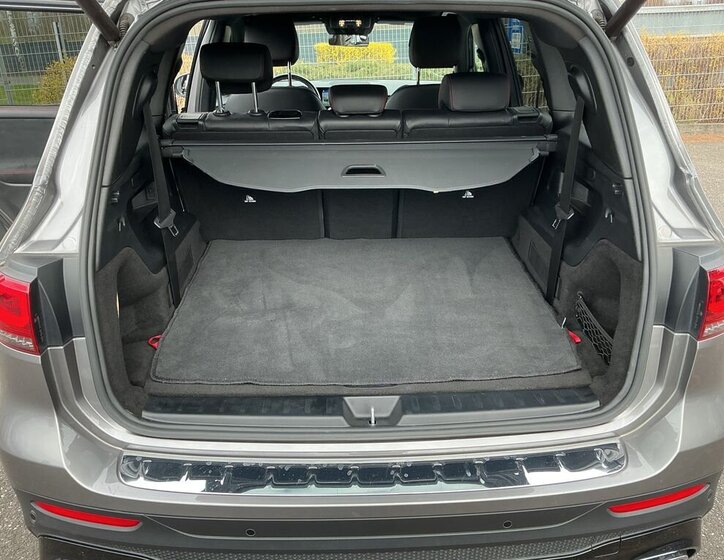 Mercedes-Benz GLB SUV / Terénní 2,0 l 140 kw