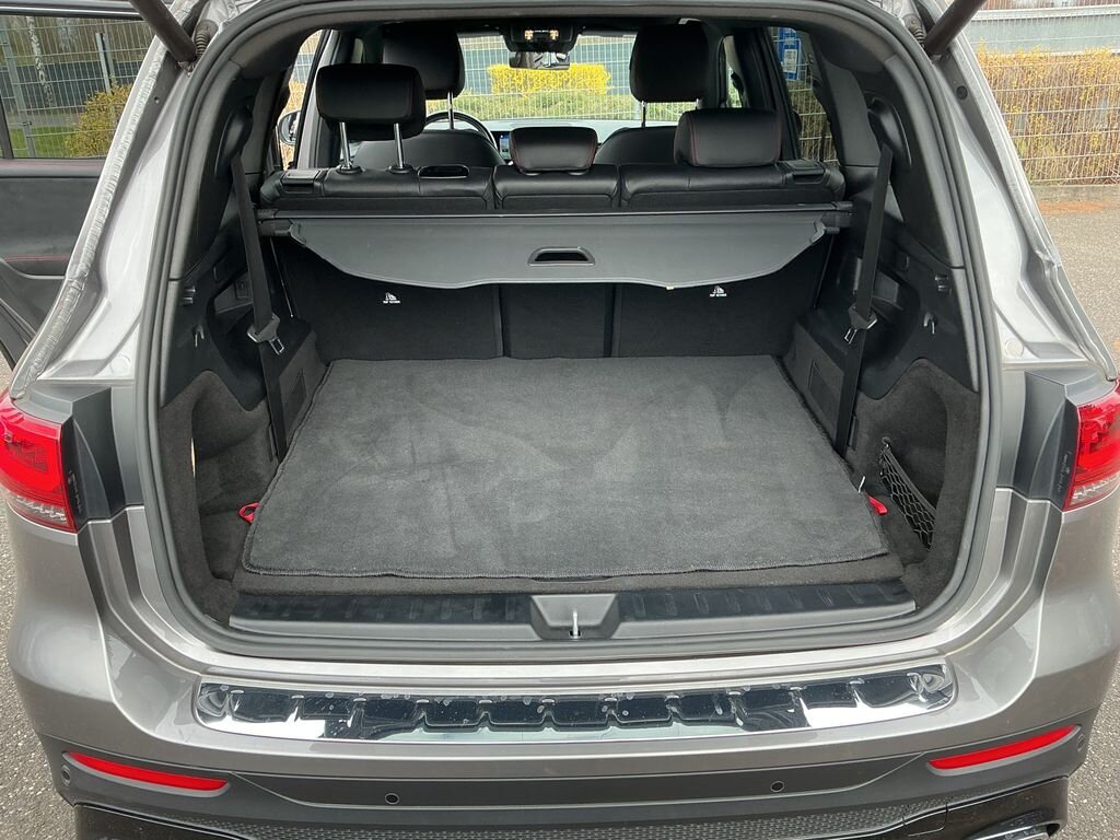 Mercedes-Benz GLB SUV / Terénní 2,0 l 140 kw