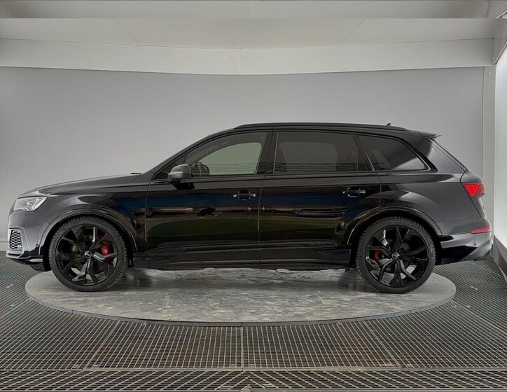 Audi SQ7 Kombi 4,0 l 320 kw