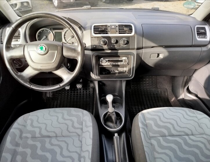 Škoda Roomster MPV 1,2 l 51 kw