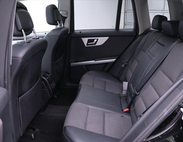 Mercedes-Benz GLK 16