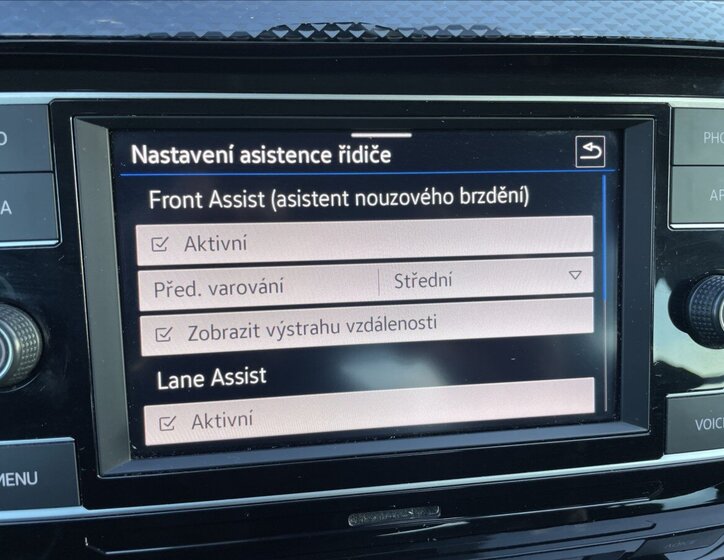 Volkswagen Polo Hatchback 999,0 70 kw