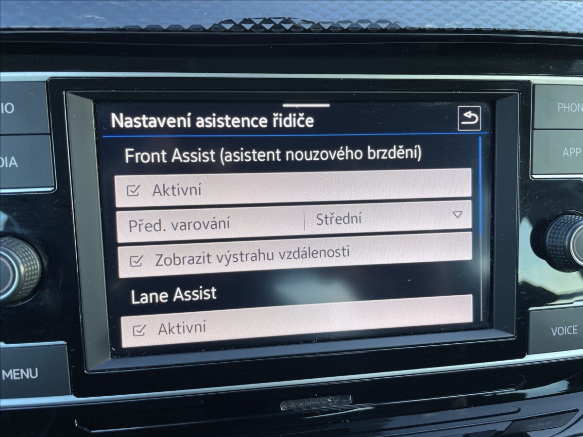 Volkswagen Polo Hatchback 999,0 70 kw