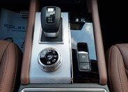 Mitsubishi Outlander SUV 2,4 l 225 kw