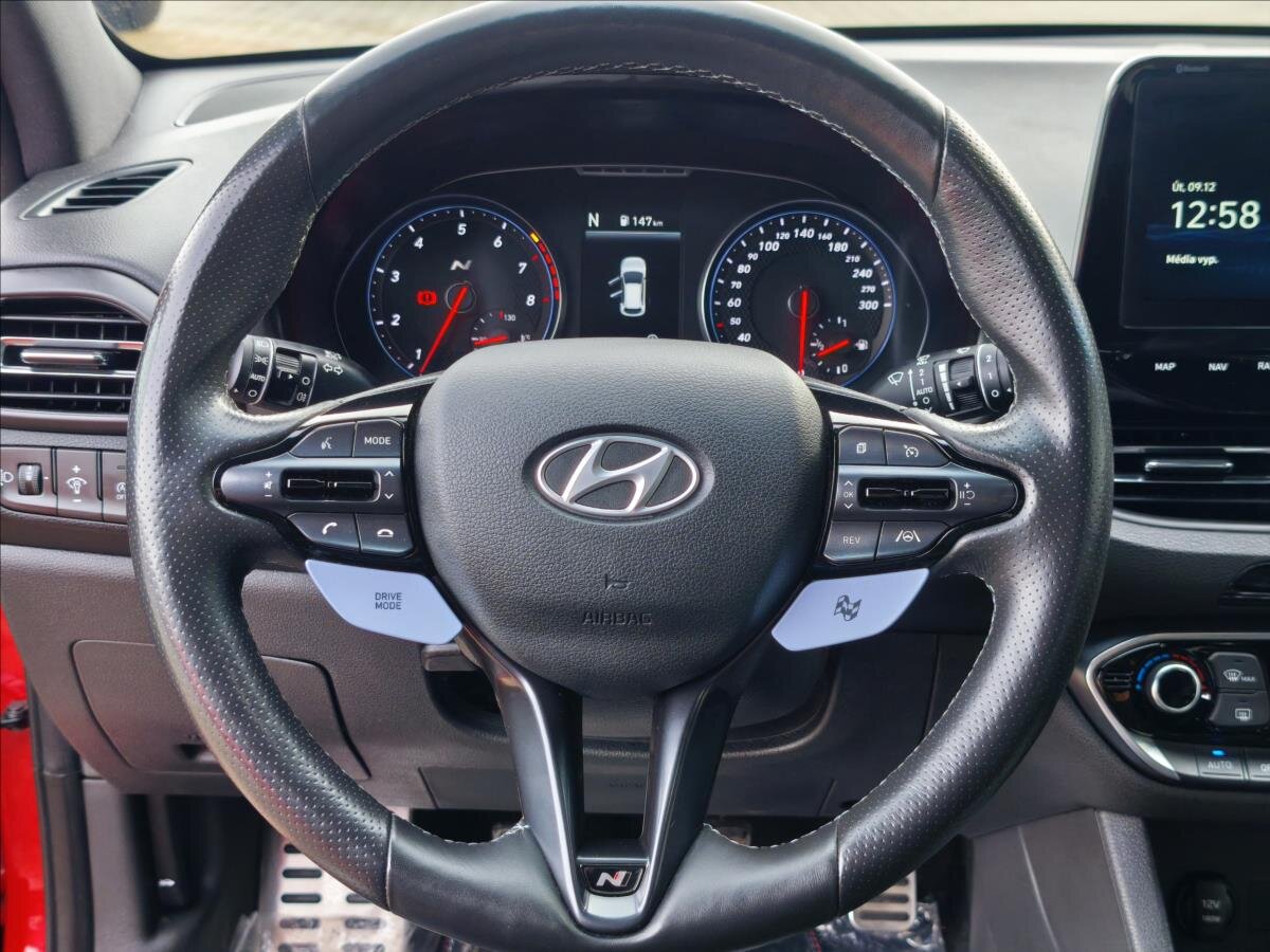 Hyundai i30 Hatchback 2,0 l 206 kw