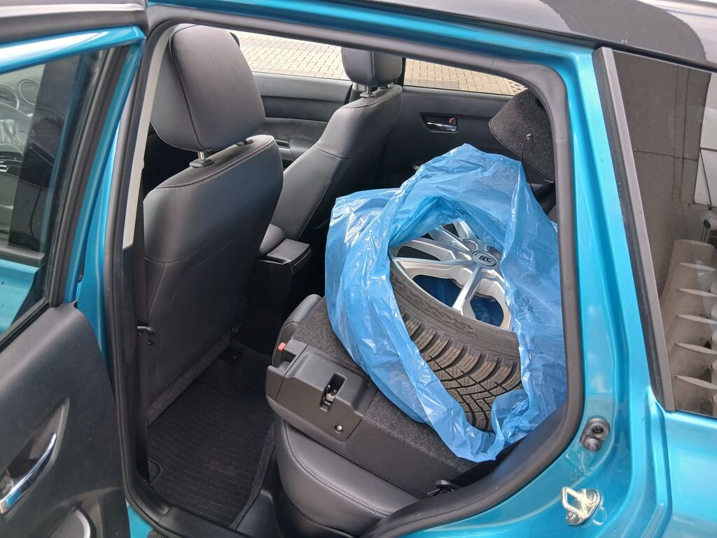 Suzuki Vitara SUV / Terénní 1,4 l 95 kw