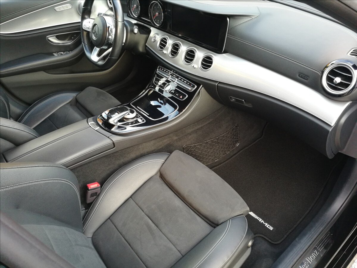 Mercedes-Benz Třídy E Kombi 2,0 l 180 kw