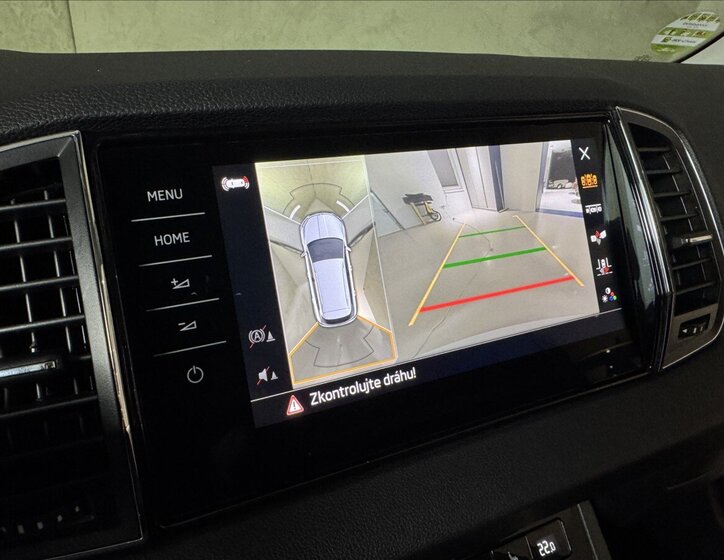 Škoda Karoq SUV / Terénní 2,0 l 110 kw