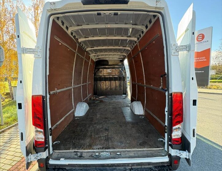 Iveco Daily Ostatní 3,0 l 107 kw