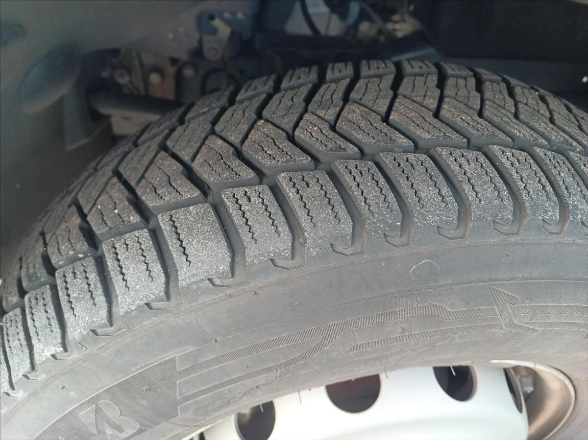 Iveco Ostatní Skříň 3,0 l 129 kw